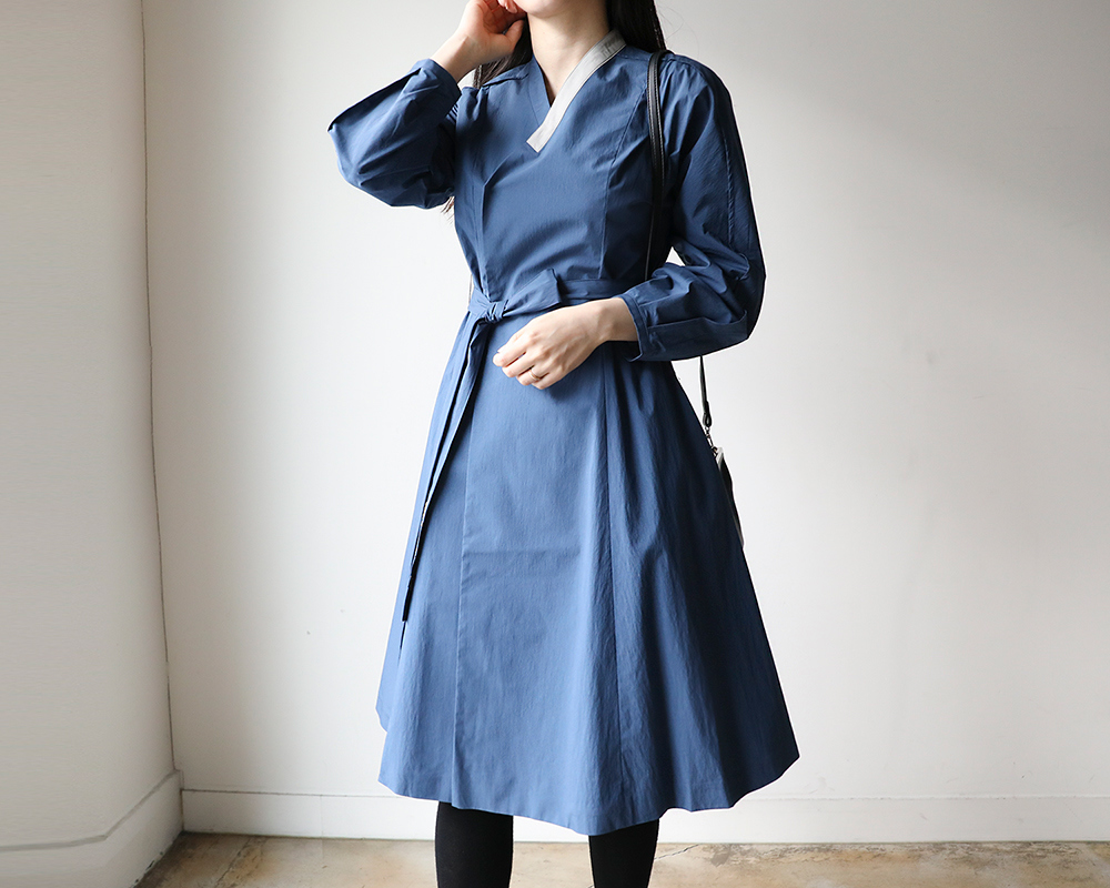 LEESLE Hanbok Good Day Print Dress Blue | Dresses for Women | KOODING
