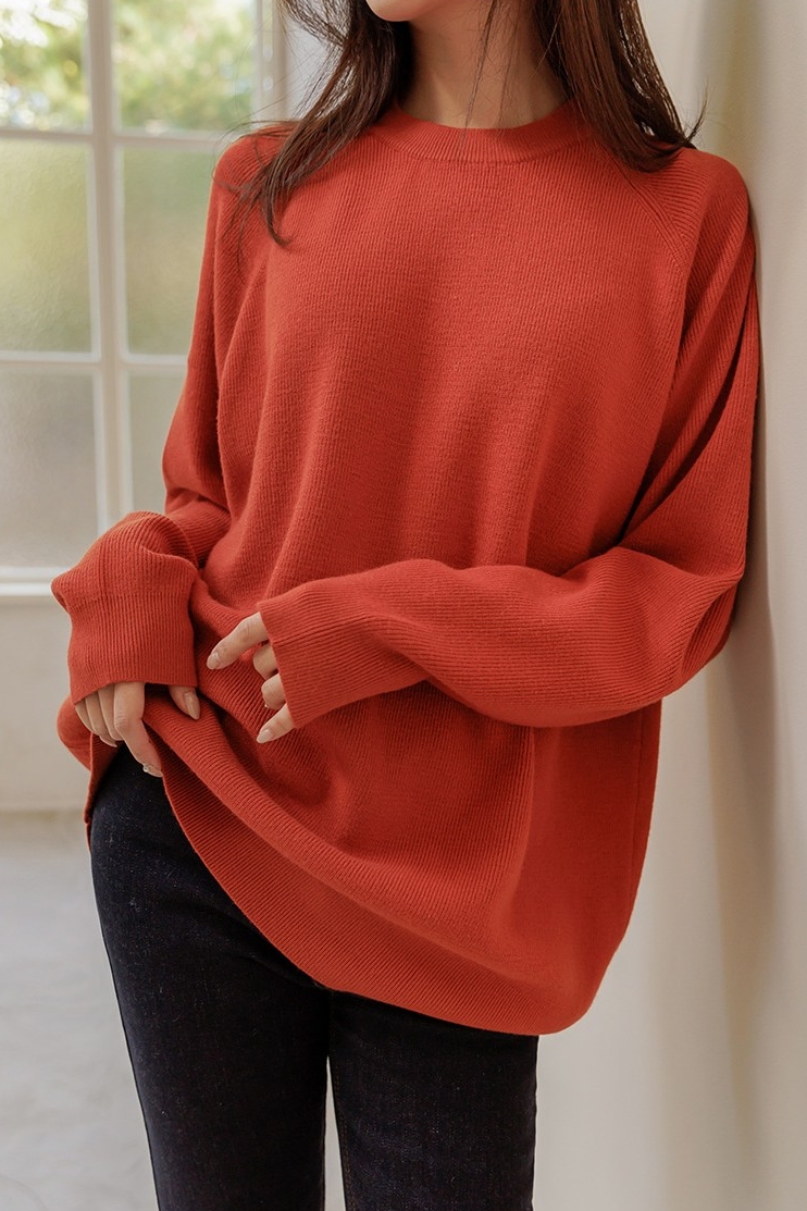 Tight Span Loose Fit Raglan Knit