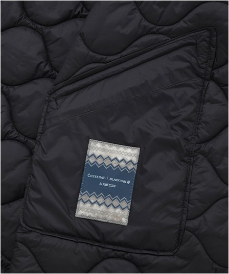 Covernat Unisex Black Yak Long Quilting Hoodie Jacket Black