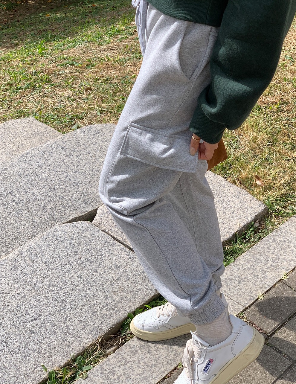 Cargo sweatpants outlet with belt loops