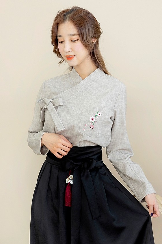 Handmade Modern Couple Hanbok Shirt | Beige Jeogori For 2024 Women And Men (SN00006)