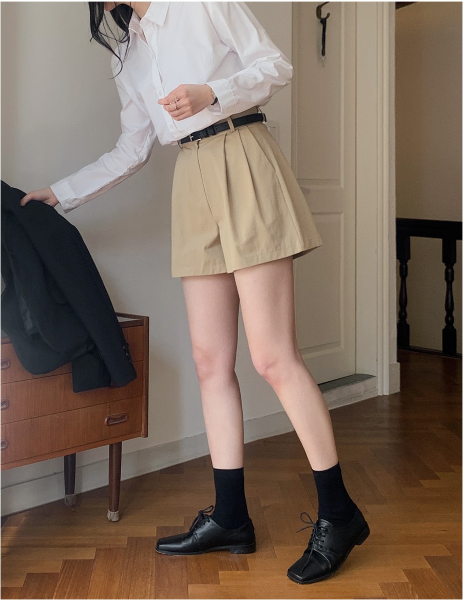 TWEE Close Crop Cotton Shirt | Collared Shirts for Women TWEE Close Crop Cotton Shirt | Collared Shirts for Women