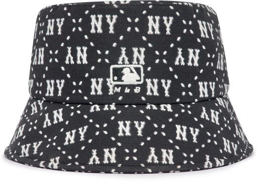 A model wears an all black outfit - New York Yankees bucket hat