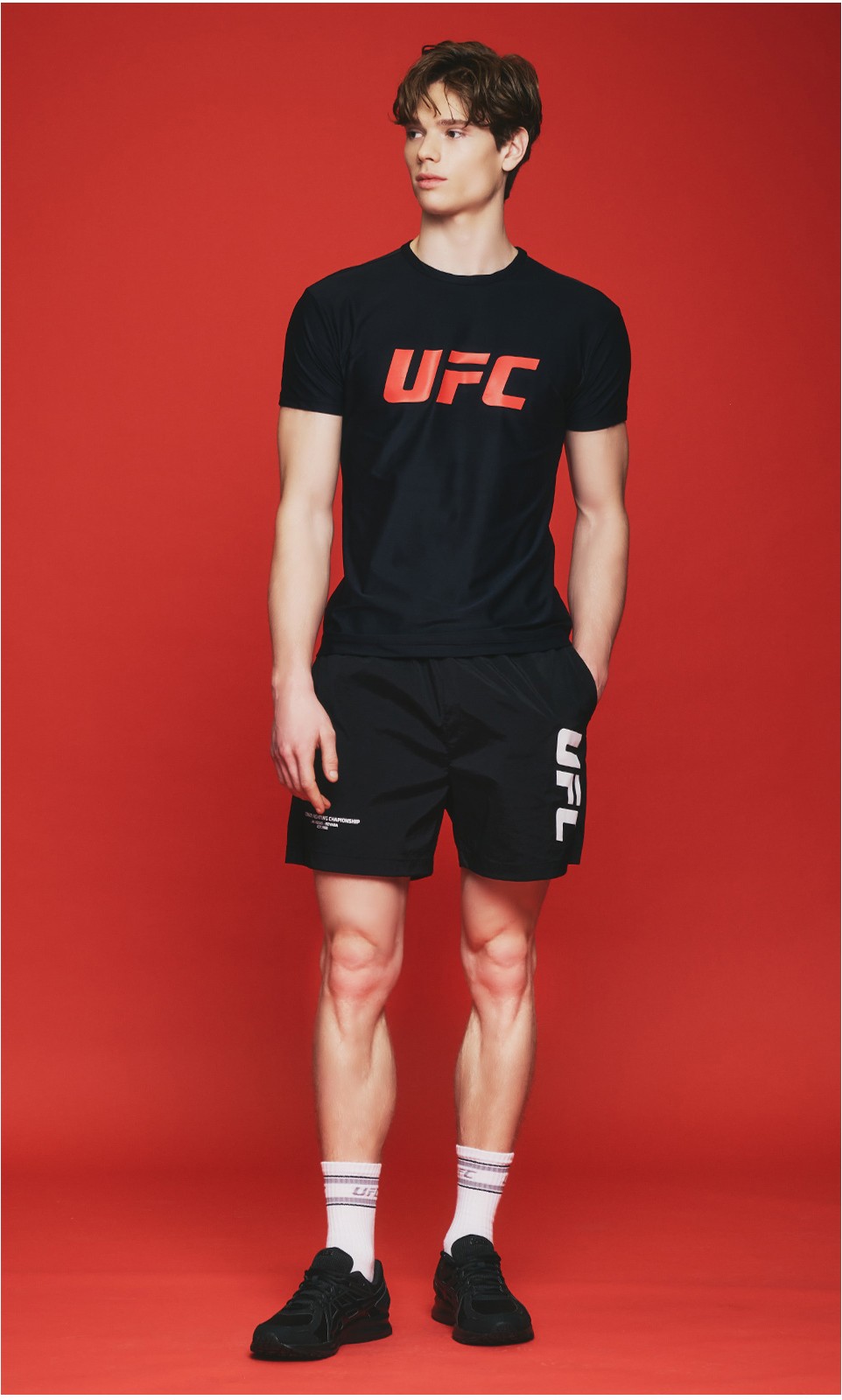 UFC Sport Unisex Tension Big Logo Muscle Fit Short Sleeve
