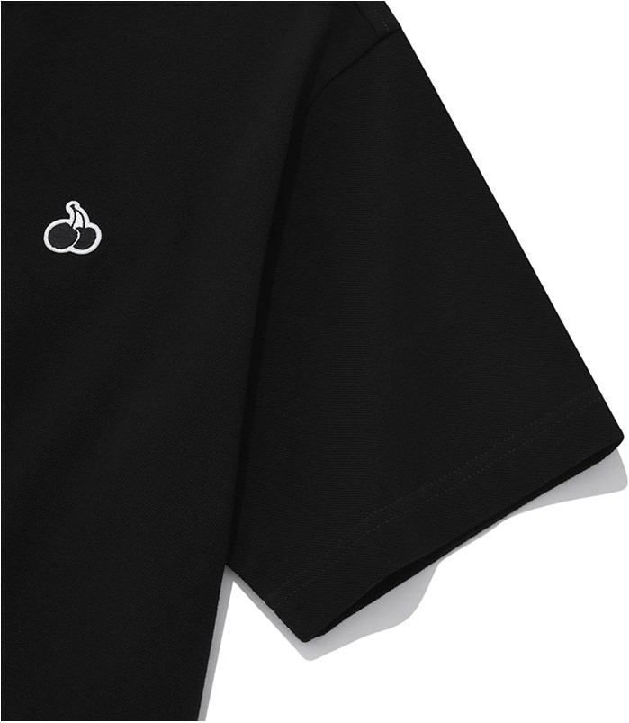 KIRSH Mono Cherry Crop Pique Black | Cropped for Women | KOODING
