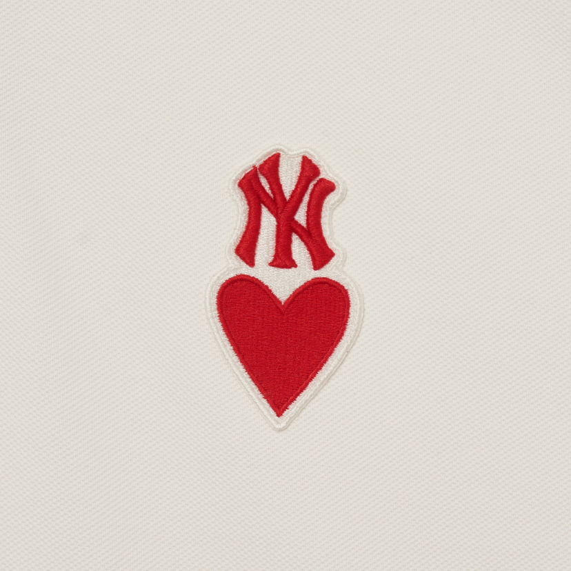 MLB Unisex Heart Small Logo Comfort Fit Collar Tee Shirt NY
