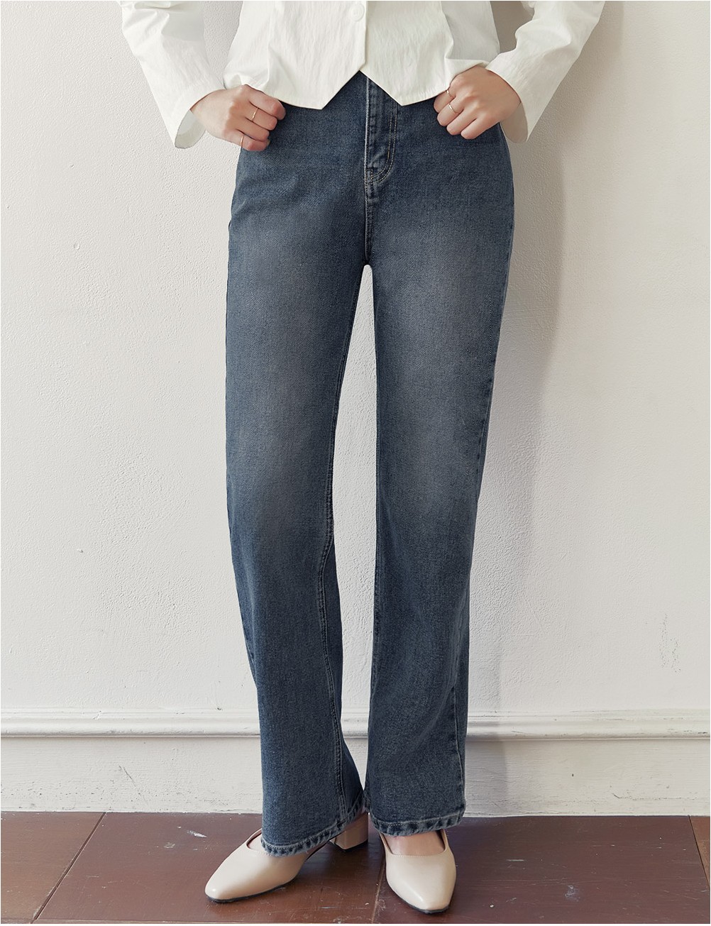 TWEE Raon Straight Denim Pants | Straight for Women | KOODING
