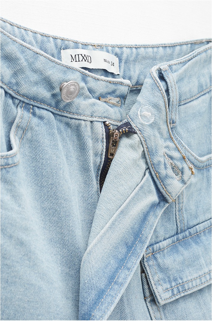 Detail Image