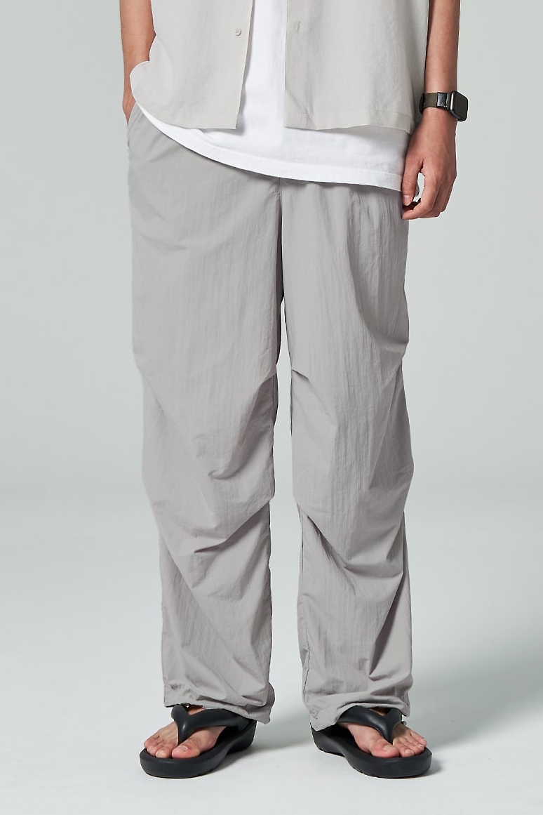 CARGO PARACHUTE PANTS - Light gray