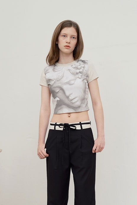☆KIRSH☆ Color Combination Crop T-Shirt Oatmeal COLOR COMBINATION CROP T-SHIRT [OATMEAL] - KIRSH | 60