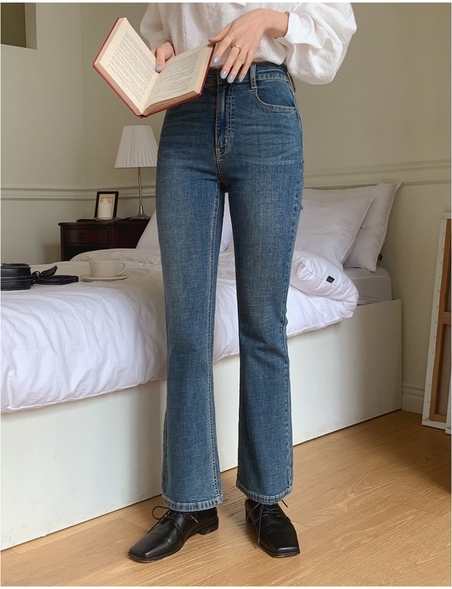TWEE Dime Boot Cut Denim Pants | Bootcut for Women | KOODING