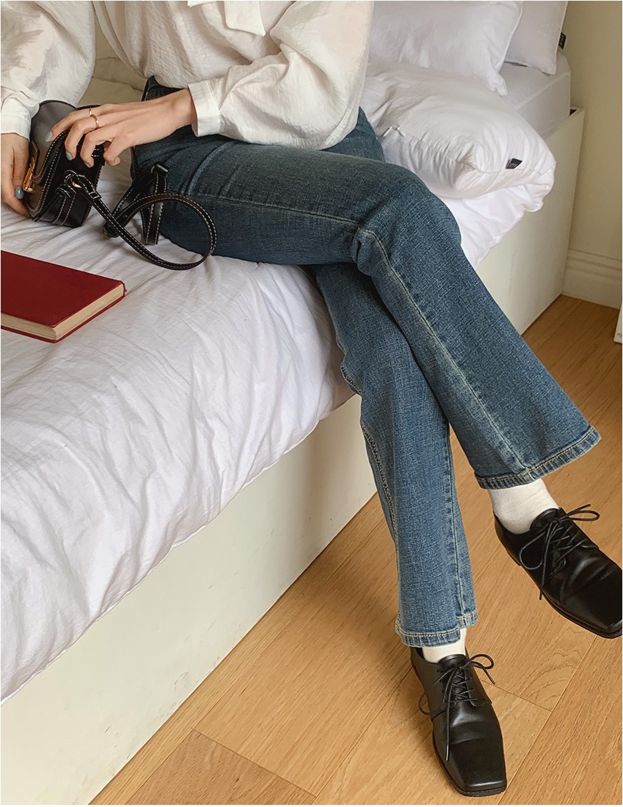 TWEE Dime Boot Cut Denim Pants | Bootcut for Women | KOODING