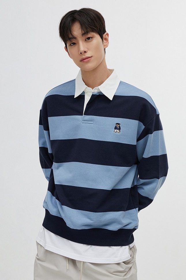 Collar store neck sweatshirts