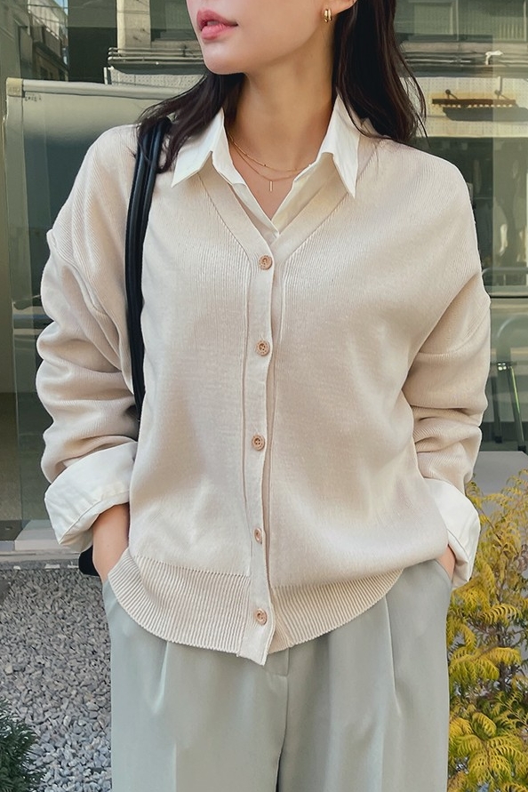 TWEE More V Neck Cardigan | Cardigans for Women | KOODING