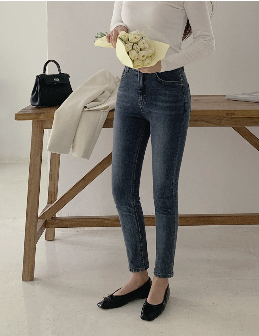 【BAON】[unisex] Macon pin tuck banding string denim pants BAON】[unisex] Macon pin tuck banding string denim pants