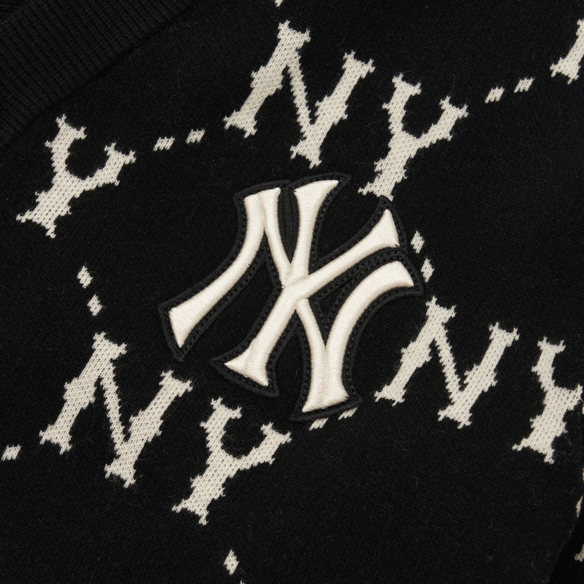 DIA MONOGRAM ALL OVER CARDIGAN NEW YORK YANKEES