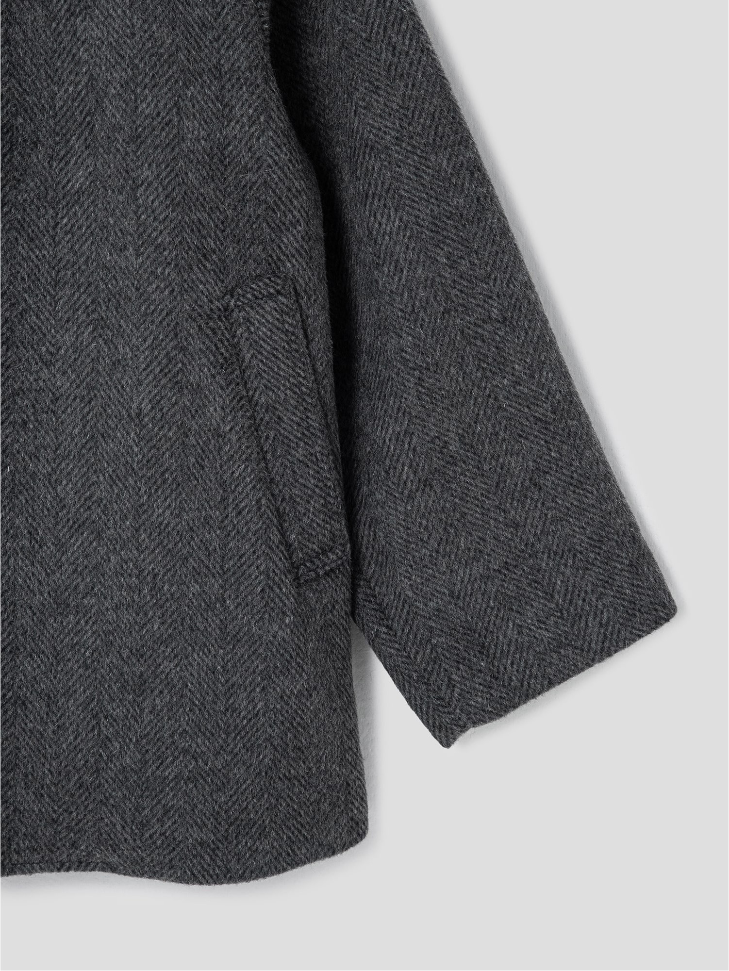 Alpaca Long Raglan Sleeve Navy Houndstooth Coat | SENTALER