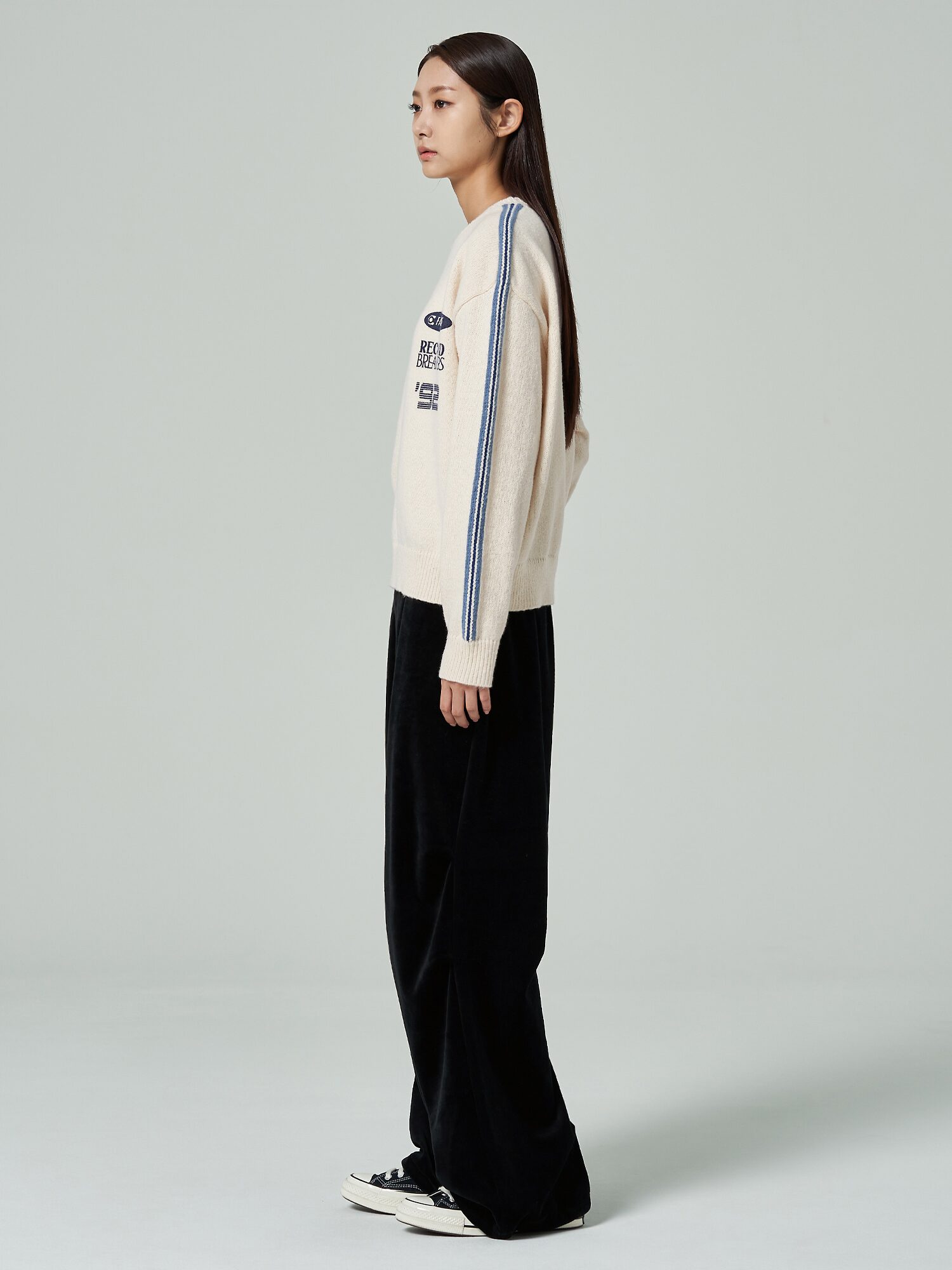 8seconds Sporty Graphic Pullover Ivory | Crewneck for Women