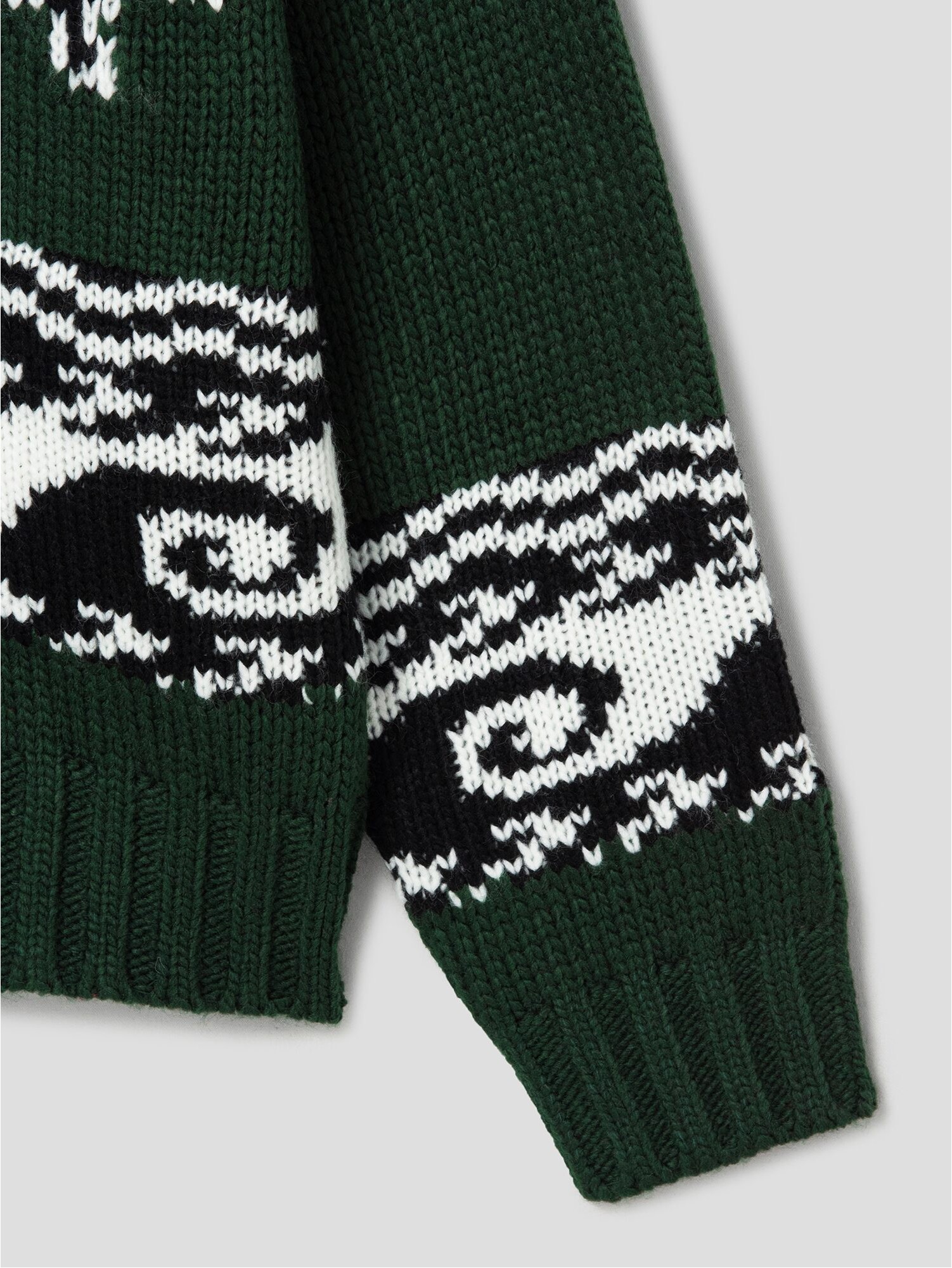 8seconds Turtle Jacquard Pattern Cowichan Knit Cardigan 8seconds Turtle Jacquard Pattern Cowichan Knit Cardigan