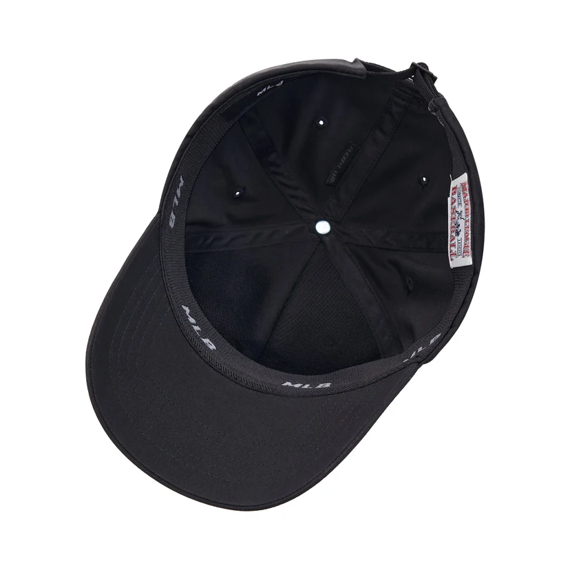 MLB Unisex Field Fit and Flex Unstructured Ball Cap NY