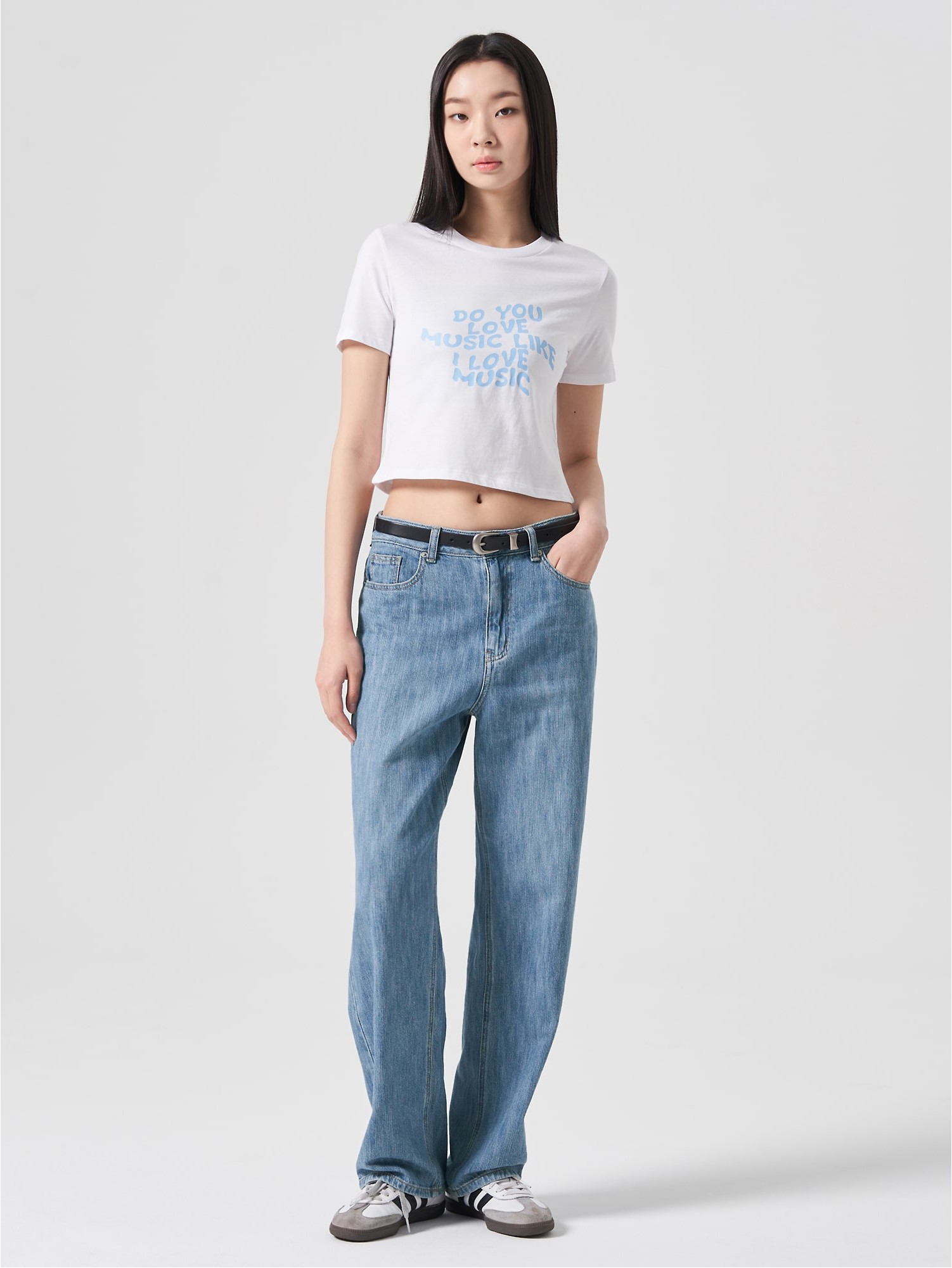 ★andar★ Cotton Light Signature Logo Crop Tee Cottonlight Cropped Short Sleeve – andar Singapore