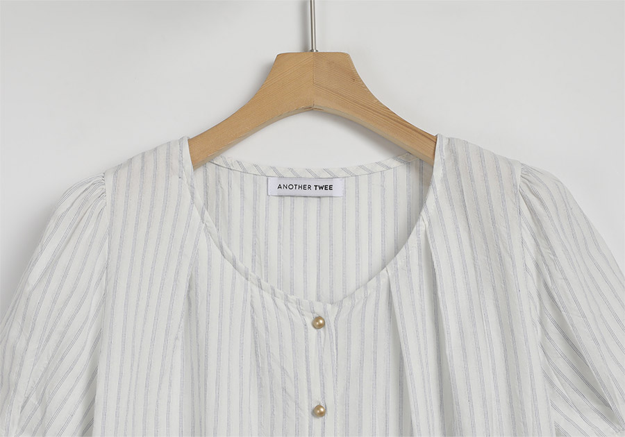 TWEE Fore Stripe Button Blouse | KOODING