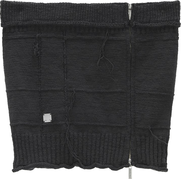 【Matin Kim】CUT OUT SLIM ZIP UP JUMPER IN CHARCOAL CUTTED LOGO HALF ZIP SWEATSHIRT IN BLACK - MATINKIM