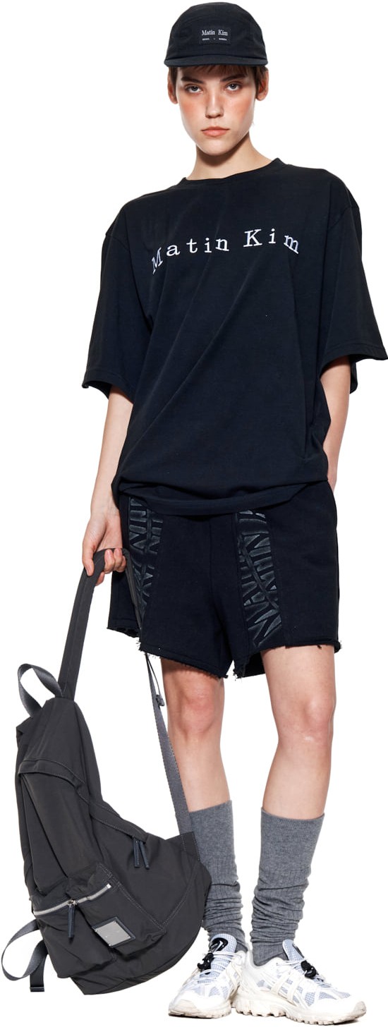 【Matin Kim】MATIN EMBROIDERY LOGO TOP Matin Kim Matin Embroidery Logo Top In Black | Basic Tees