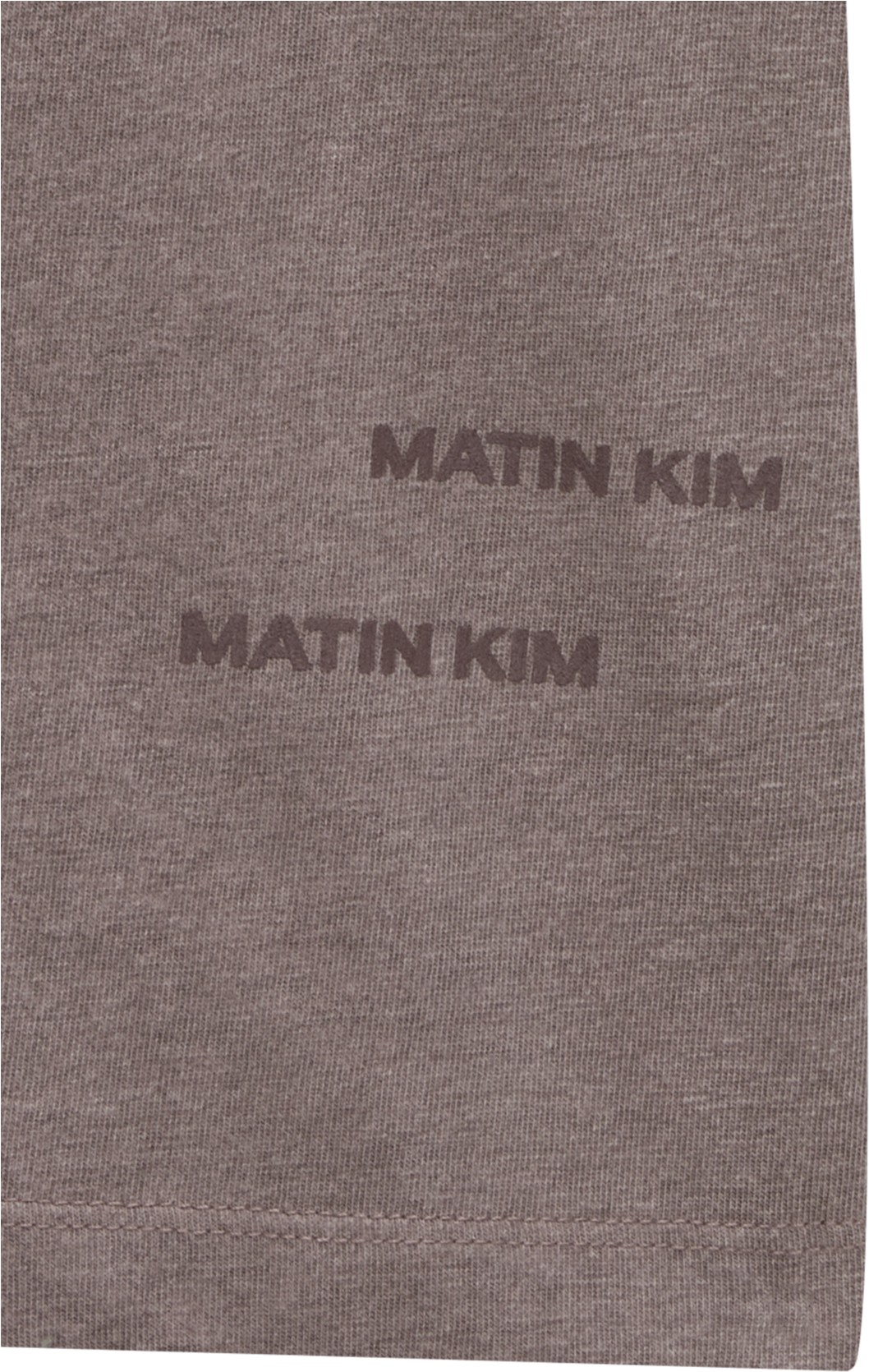 Tシャツ・カットソー [MATINKIM]matin small logo crop top in cocoa Matin Kim Matin Small Logo Crop Top In Cocoa | Basic Tees
