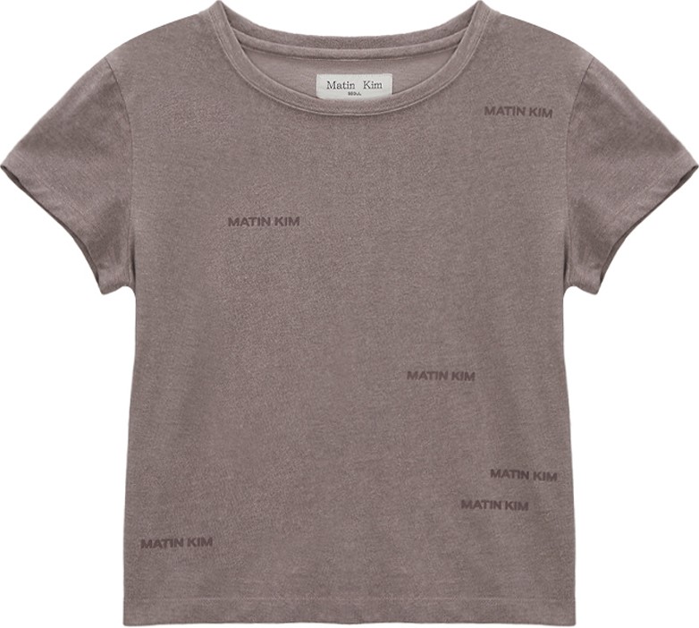 Tシャツ・カットソー [MATINKIM]matin small logo crop top in cocoa Matin Kim Matin Small Logo Crop Top In Cocoa | Basic Tees
