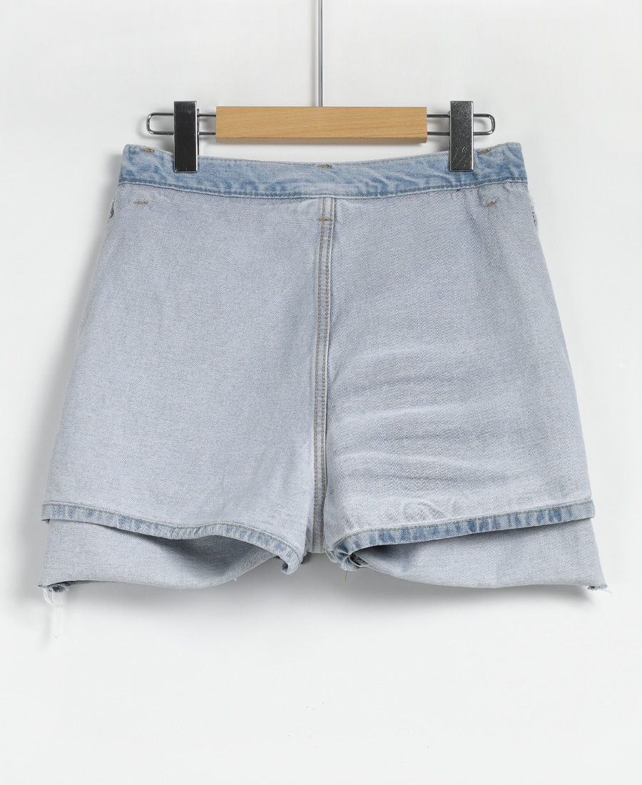 TWEE Rohenna Cut-out Denim Mini Skirt | KOODING