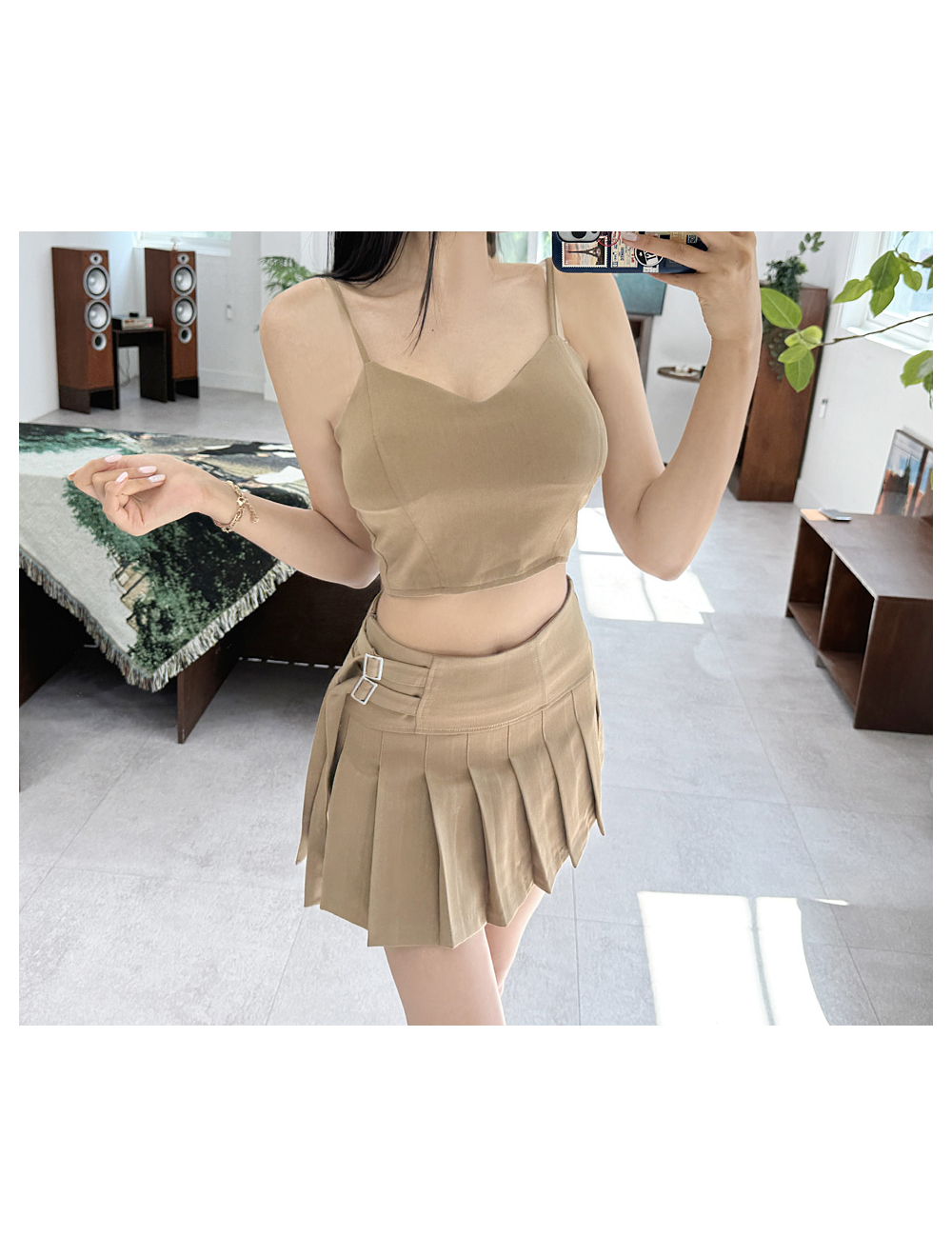BLANC-CHIC Mumu Belt Mini Skirt | KOODING