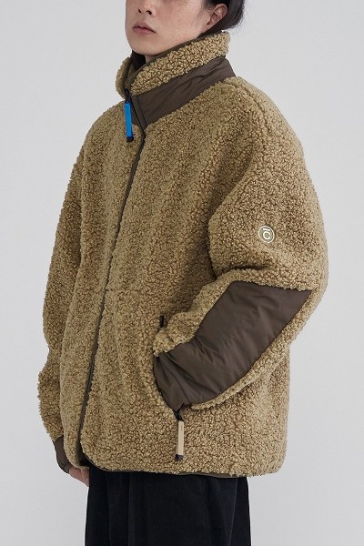 Covernat Unisex Yeti Fleeced Warmup Jacket Ivory | Fur