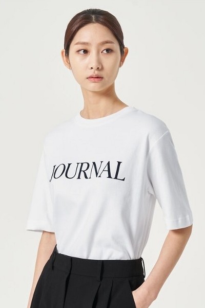 ●Matin Kim●MATIN HERITAGE TOP OVER SIZE IN WHITE Matin Kim Matin Heritage Top In White | Basic Tees for Women