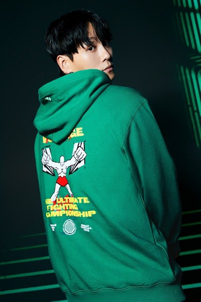 ★KIRSH★ Witty Bunny Planet Explorer Sweatshirt V1 Black KIRSH Witty Bunny Planet Explorer Sweatshirt V1 Black