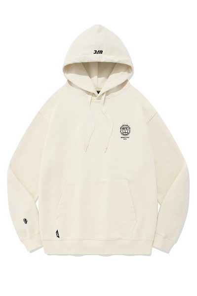 Covernat Unisex Clover Sweatshirt Oatmeal | Sweatshirts