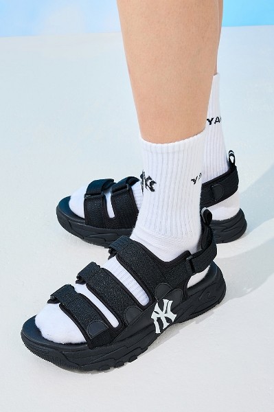 MLB Korea - Chunky Sandals Cream (New York Yankees) / 23