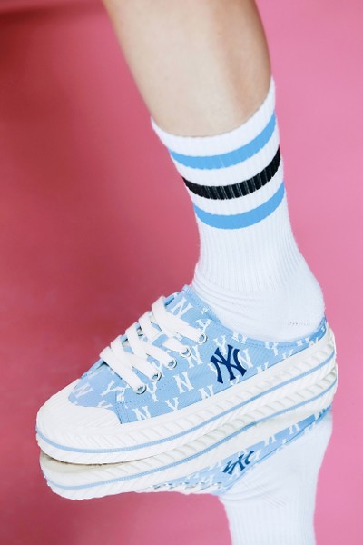 MLB Korea - New York Yankees Play Ball Origin Shoes - White