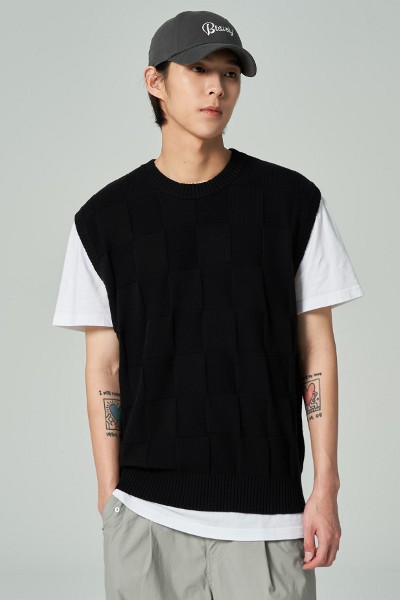 Matin Kim Hoody Point Logo Knit Vest For Men In Black