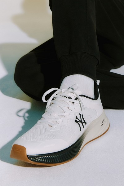 MLB チャンキーライナー ベーシック SDBOS (Wine) MLB Unisex Chunky Liner Basic SD Shoes Boston Redsox Wine