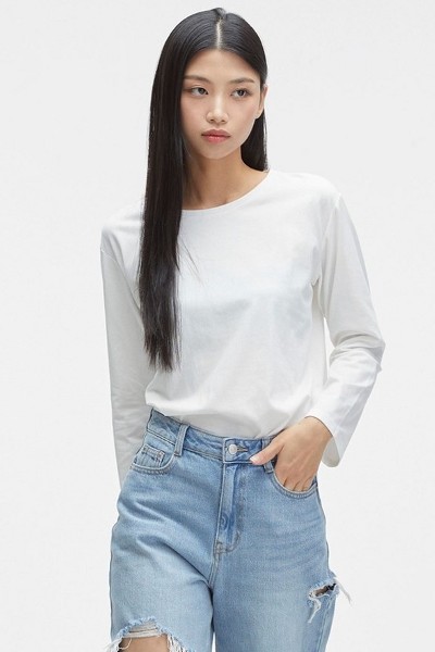 Matin Kim Logo Crop Top In White | Basic Tees for Women