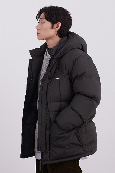 ダウンジャケット・コート [COVERNAT] Reversible Short Puffer Gray Covernat Unisex Reversible Sherpa Zipup Jacket Gray | Fur