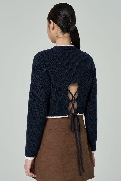 KIRSH Small Cherry Cable Crop Knit Salmon | Crewneck for