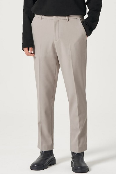 STYLEMAN Pintuck Wide Slacks | Chinos for Men | KOODING