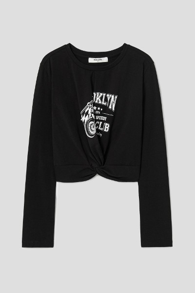 Tシャツ・カットソー [MATINKIM]matin small logo crop top in sky Matin Kim Matin Small Logo Crop Top In Sky | Basic Tees for