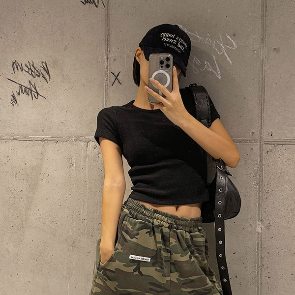 Matin Kim Slit Pintuck Point Crop Top In White | Basic Tees