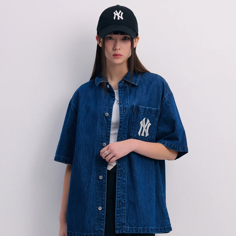 MLB Unisex Basic Medium Logo Short Sleeve Denim Shirt NY