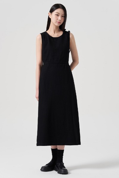 8seconds Shirred Sleeveless Dress Black | Basic Dresses for
