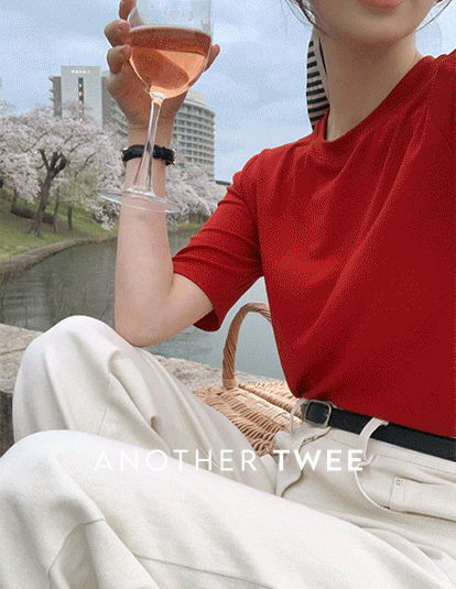 ★KIRSH★ Kirsch Plain Cherry Arch Logo T-Shirt Ivory Designer fashion, Seoul-fully created | W Concept