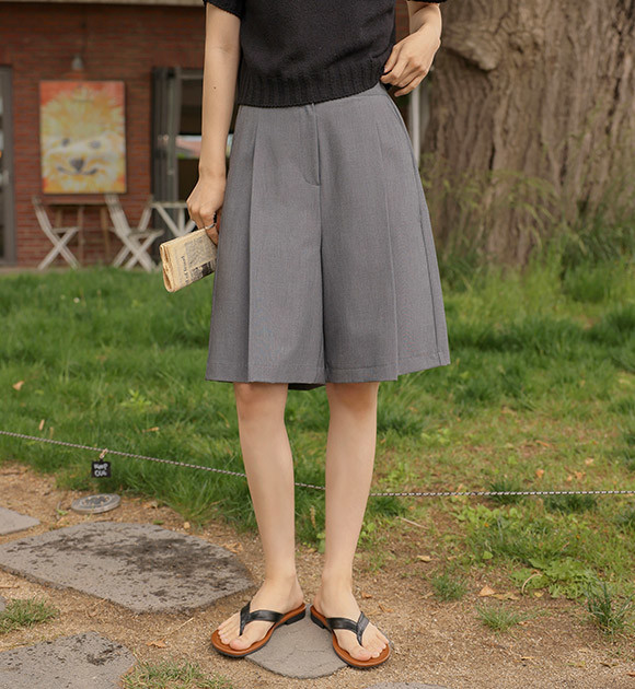 JUSTONE Modern City Banding Half Slacks | KOODING